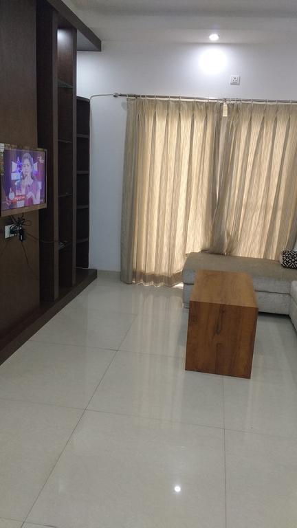Hitech Shilparamam Guest House Haïdarabad Extérieur photo