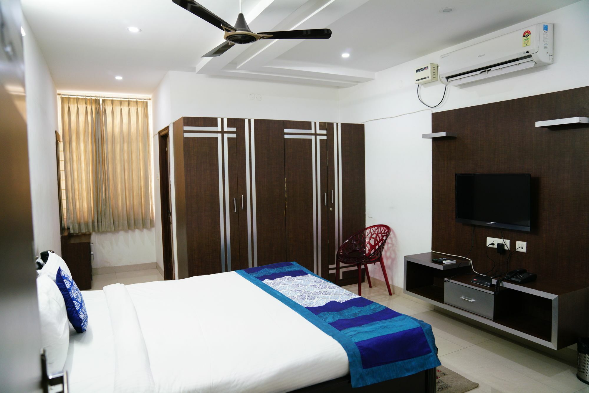 Hitech Shilparamam Guest House Haïdarabad Extérieur photo